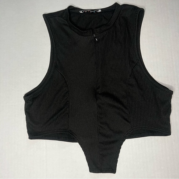 Love j zipper crop tank top black size medium - Picture 2 of 7